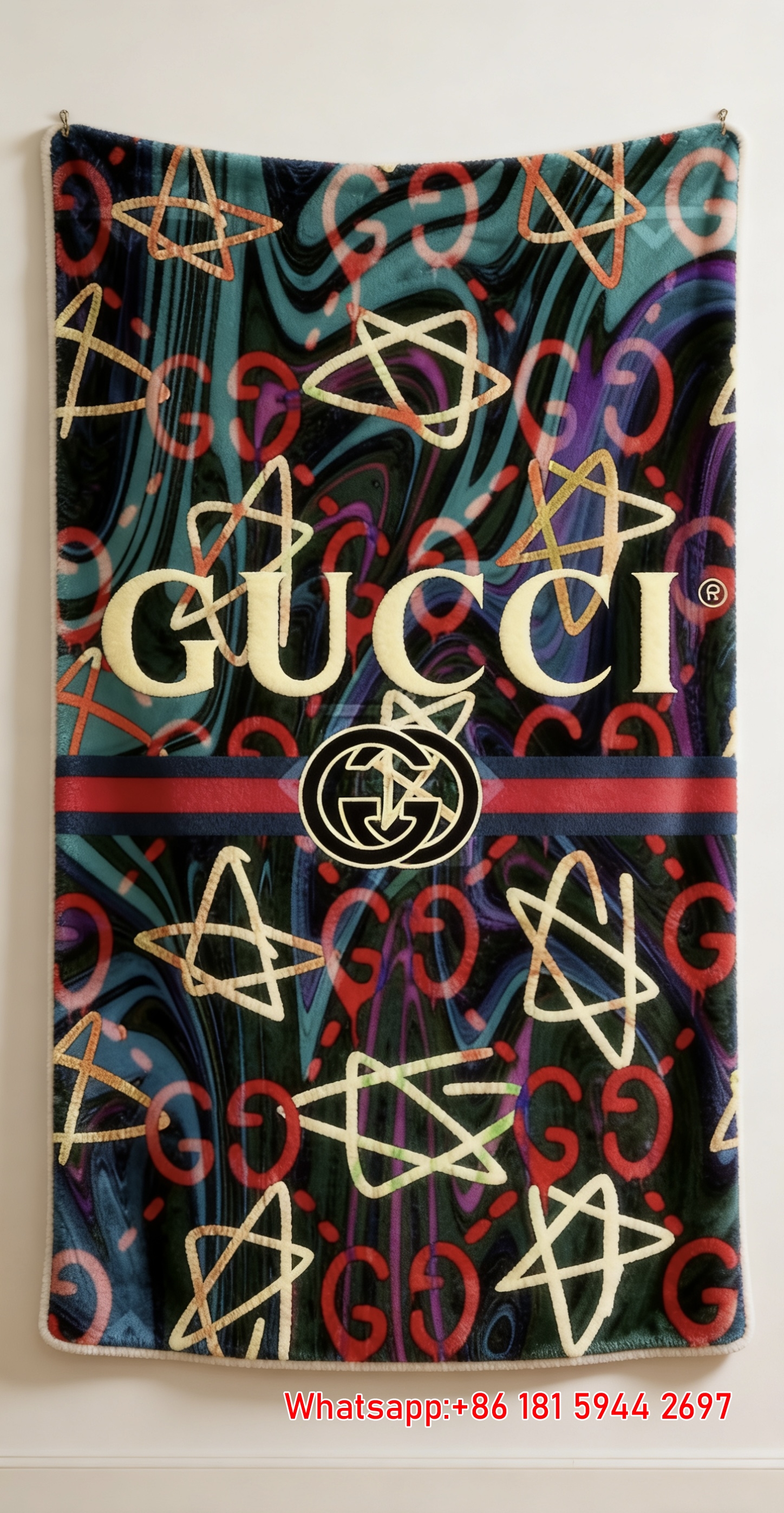 Gucci Psychedelic GG Throw blankets Gucci Swirl Monogram Tapestry IMG_2846
